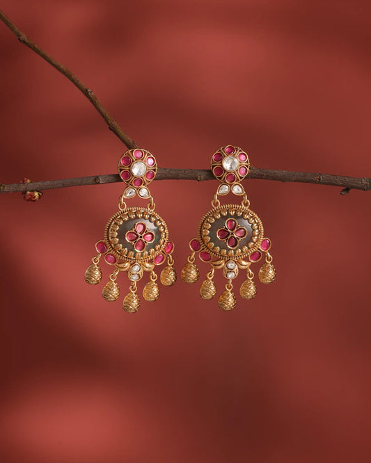 Noor Kundan Chandeliers